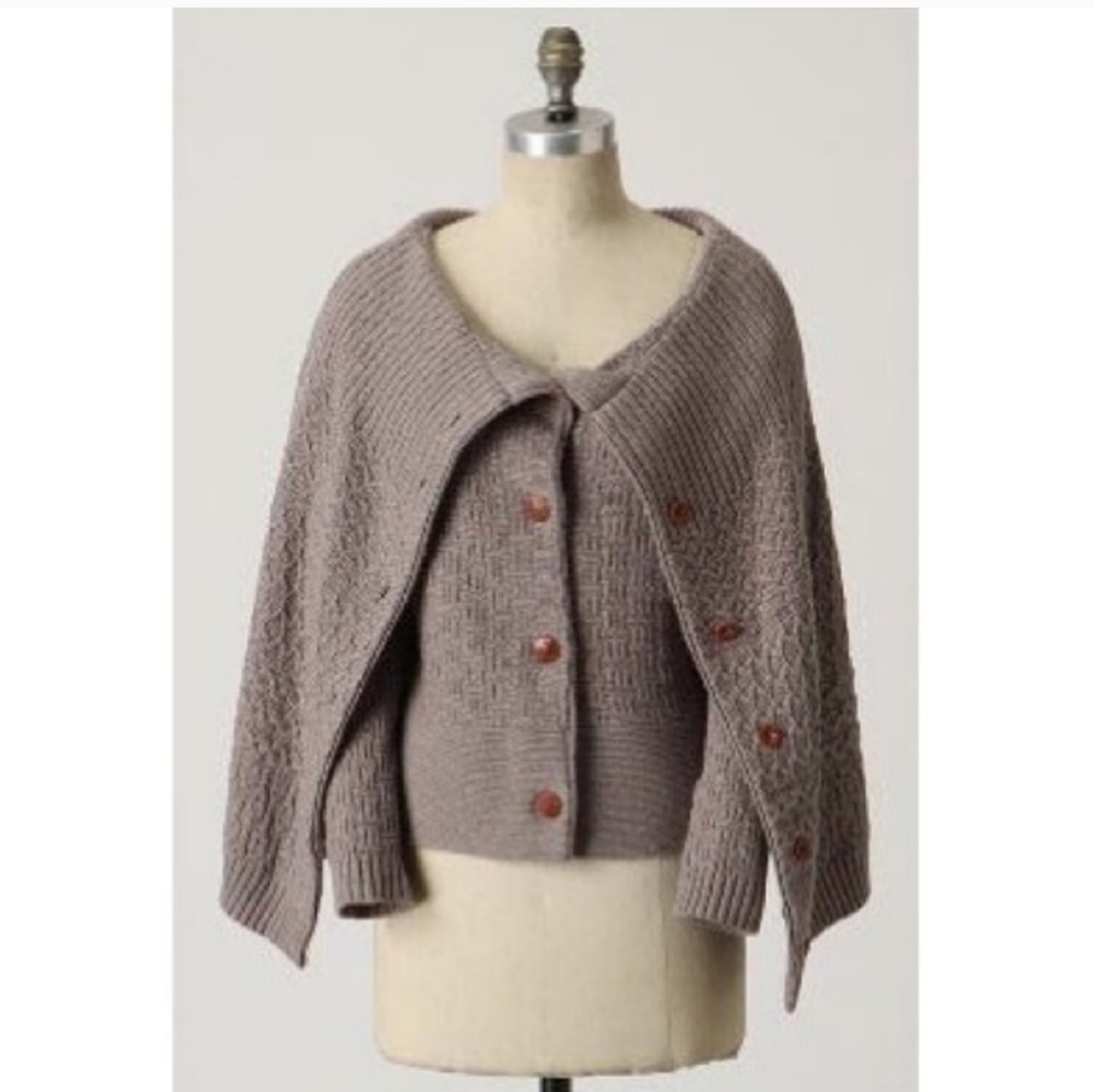Sleeping on Snow Cardigan Cape